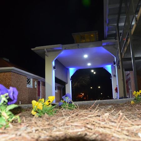 Americas Best Value Inn Augusta Historic Downtown Екстер'єр фото