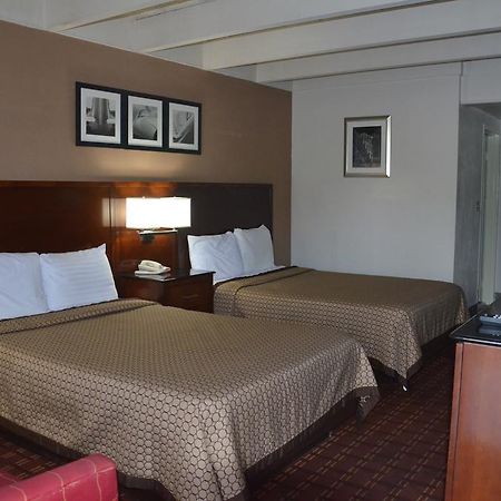 Americas Best Value Inn Augusta Historic Downtown Екстер'єр фото