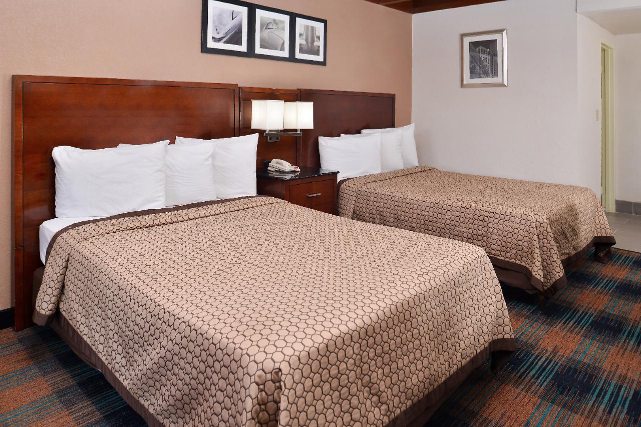 Americas Best Value Inn Augusta Historic Downtown Екстер'єр фото