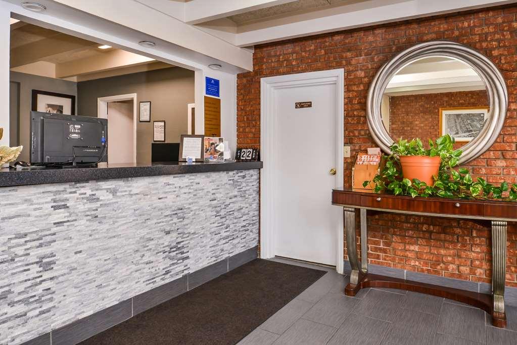 Americas Best Value Inn Augusta Historic Downtown Інтер'єр фото