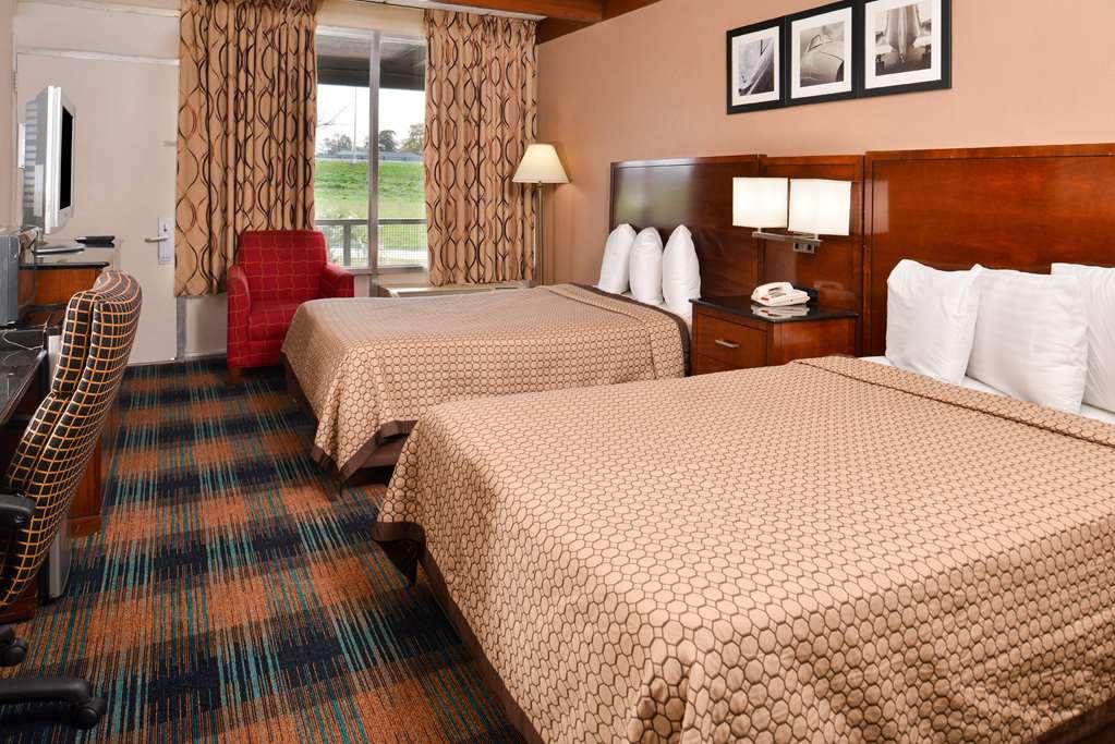Americas Best Value Inn Augusta Historic Downtown Номер фото